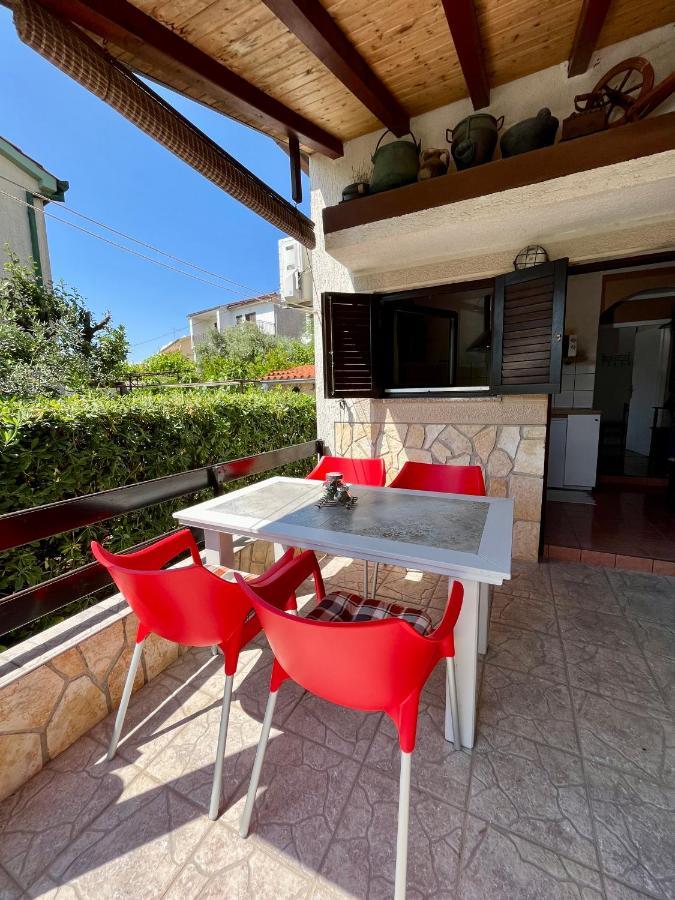קרס Apartmani Zora מראה חיצוני תמונה