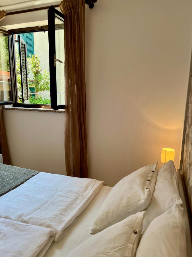 קרס Apartmani Zora מראה חיצוני תמונה