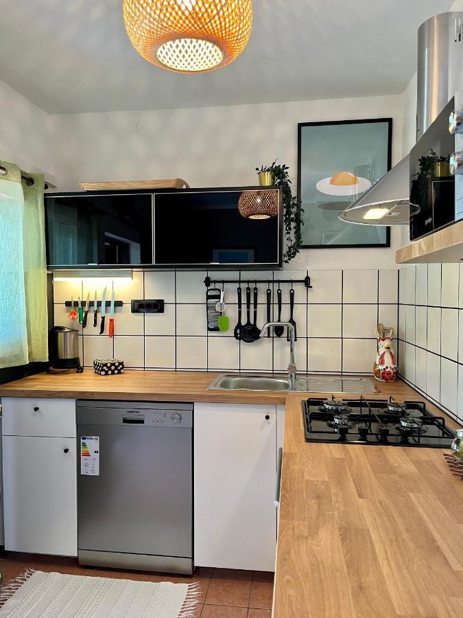 קרס Apartmani Zora מראה חיצוני תמונה