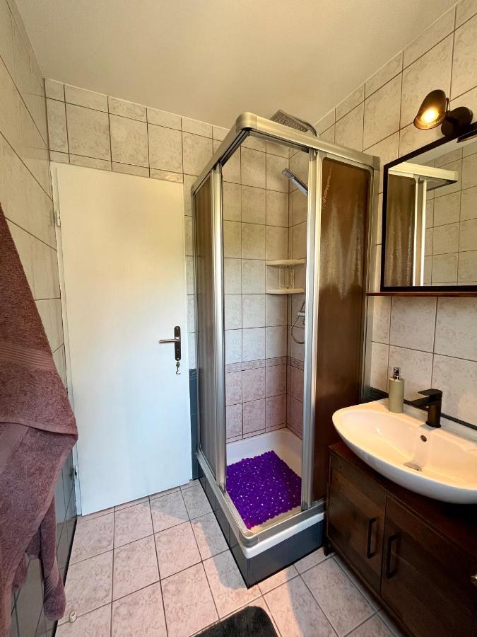 קרס Apartmani Zora מראה חיצוני תמונה